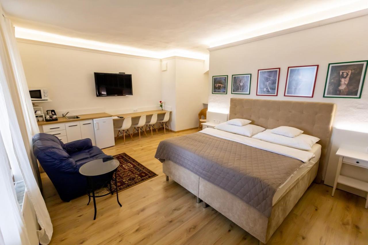Palac Daun - Studio Apartments ซนอยโม ภายนอก รูปภาพ