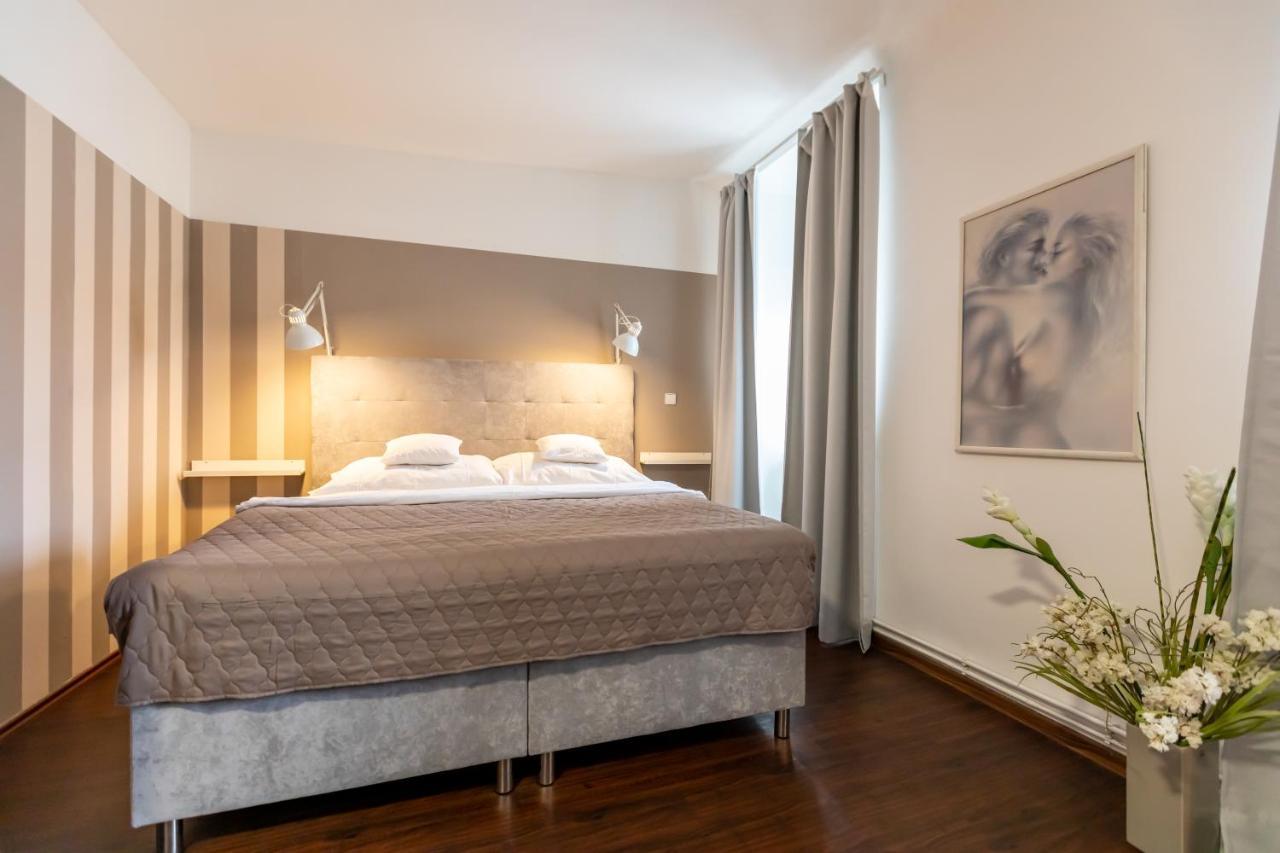Palac Daun - Studio Apartments ซนอยโม ภายนอก รูปภาพ