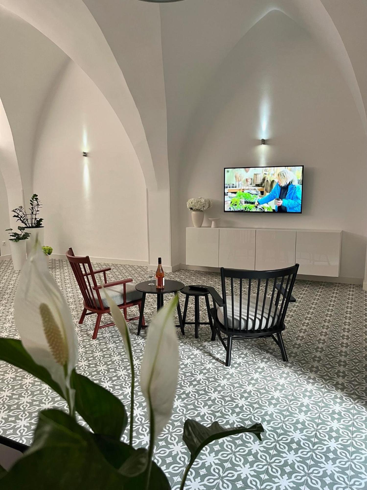 Palac Daun - Studio Apartments ซนอยโม ภายนอก รูปภาพ